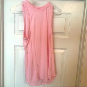 Lululemon Hold Tight ribbed top in pink. Size 8.